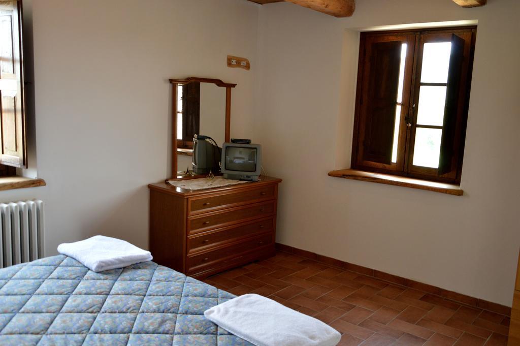 Agriturismo La Collina Massa Martana Room photo