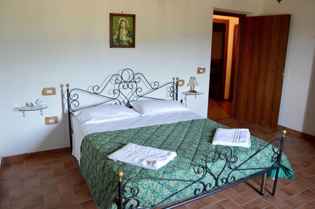 Agriturismo La Collina Massa Martana Room photo
