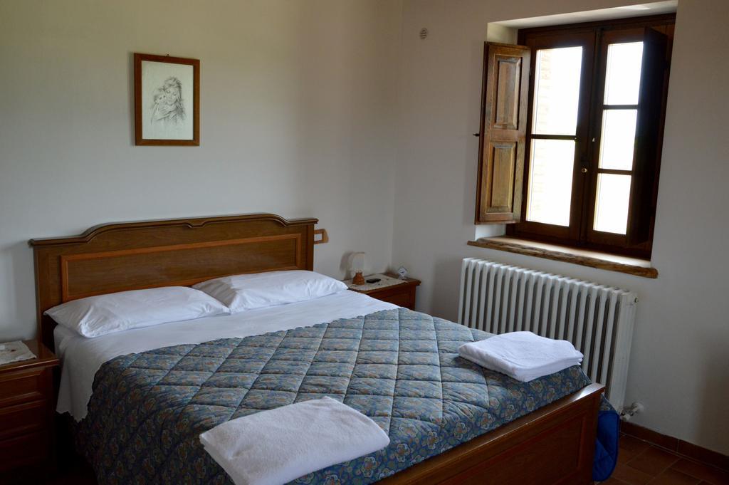 Agriturismo La Collina Massa Martana Room photo